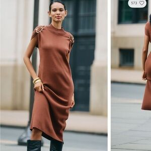 Short-sleeve hardware sweater midi dress